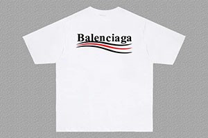 Balenciaga Tシャツ